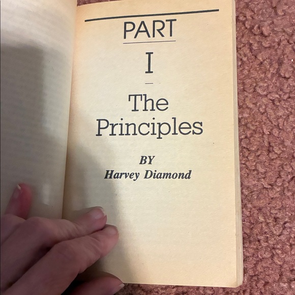 Fit for Life Book by Harvey and Marilyn Diamond - Picture 7 of 9